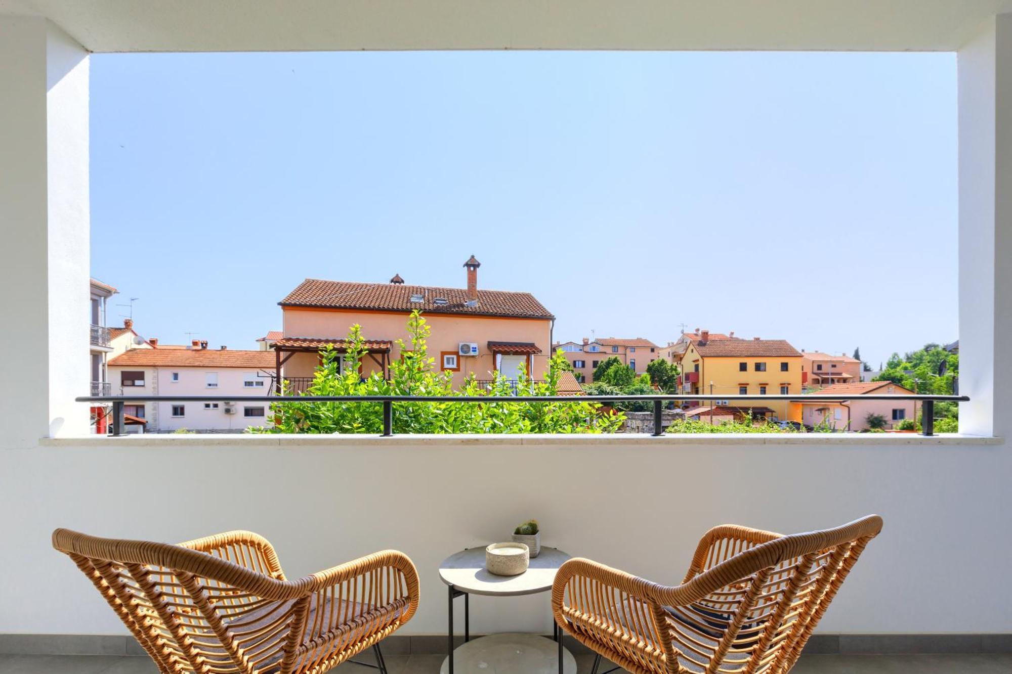 Apartments La Scogliera 로비니 외부 사진