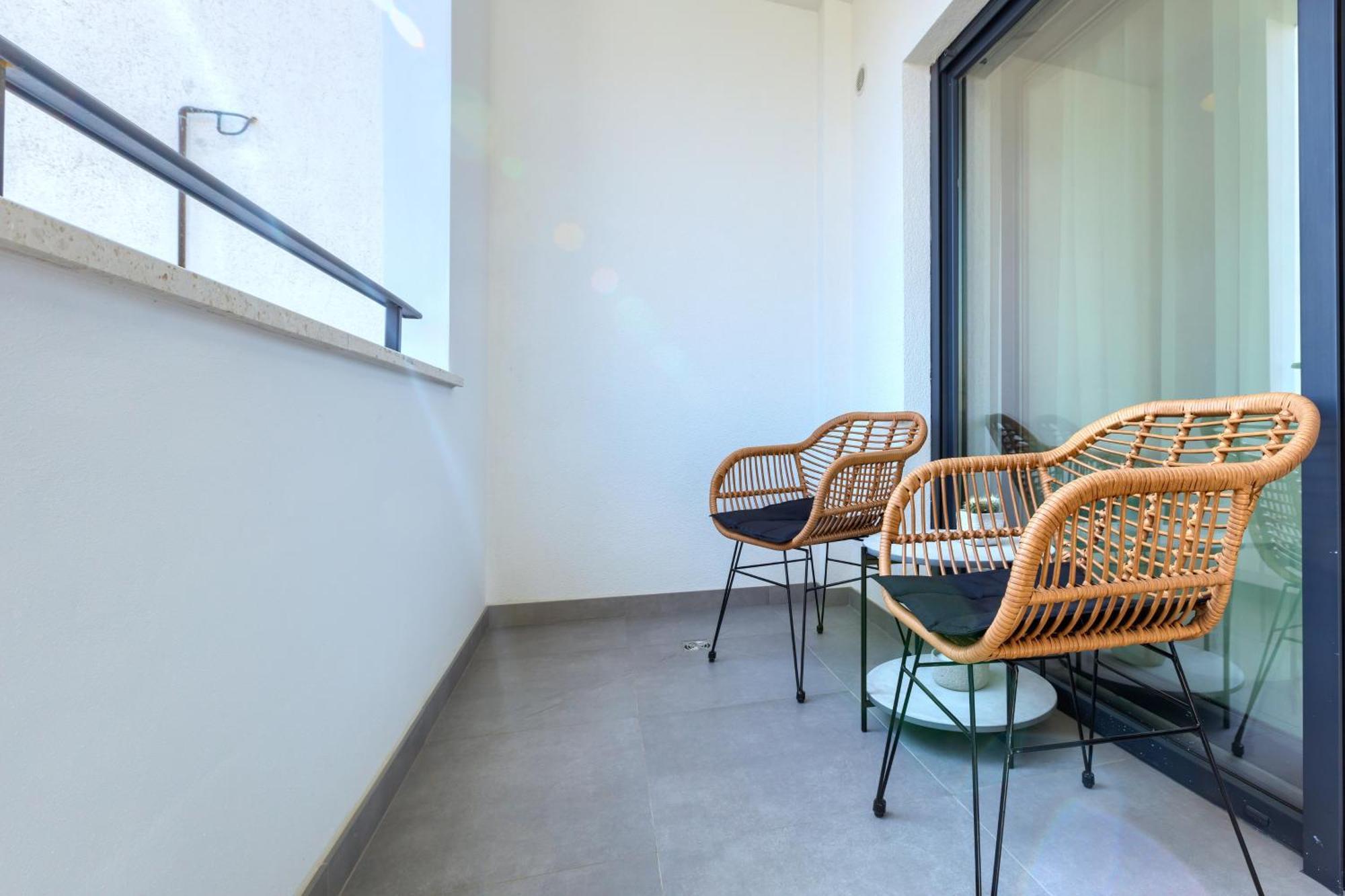 Apartments La Scogliera 로비니 객실 사진