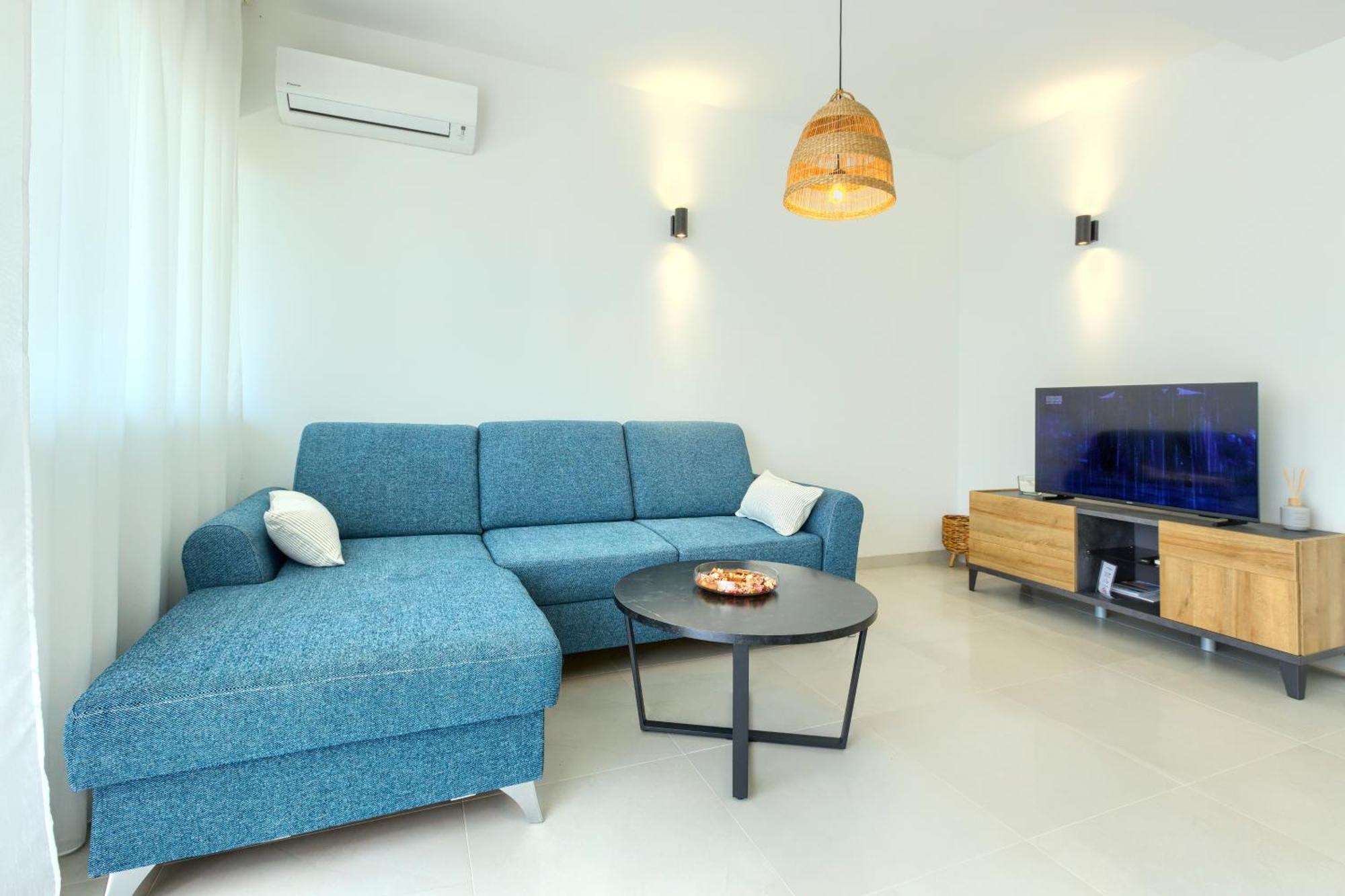 Apartments La Scogliera 로비니 객실 사진